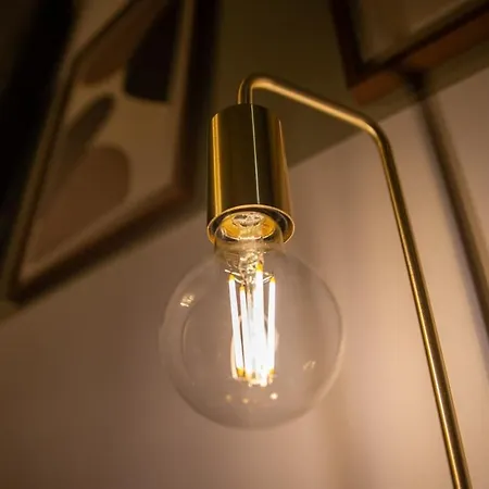 Le Prestigieux - Proximite Immediate Gare I Tramway I Netflix I Ideal Etudiant, Salarie - Elegant & Confort * Valenciennes