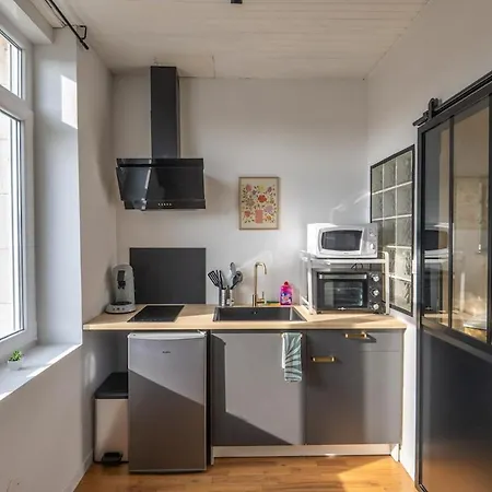 Le Prestigieux - Proximite Immediate Gare I Tramway I Netflix I Ideal Etudiant, Salarie - Elegant & Confort * Valenciennes