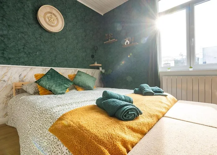 Le Prestigieux - Proximité Immédiate Gare I Tramway I Netflix I Idéal étudiant, Salarié - élégant&confort